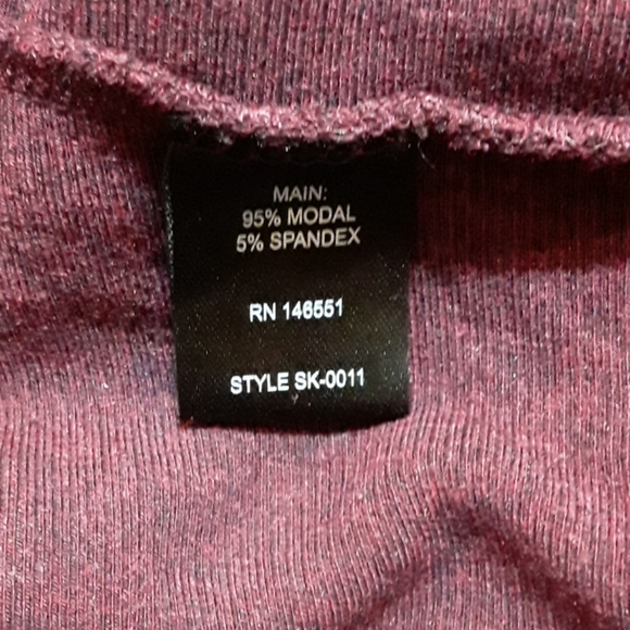 Summer & Sage Assymetrical Skirt - Picture 7 of 8